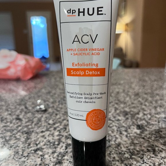 Apple Cider Vinegar Exfoliating Scalp Detox - Picture 3 of 3